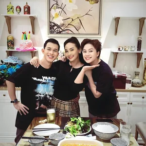 Vietnamese Actresses Weekly: Hong Diem’s Runway Return and Bao Thanh’s Joyful Birthday Celebration - image 31