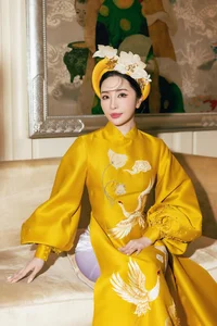Vietnamese Actresses Weekly: Hong Diem’s Runway Return and Bao Thanh’s Joyful Birthday Celebration - image 10