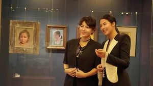 Vietnamese Actresses Weekly: Hong Diem’s Runway Return and Bao Thanh’s Joyful Birthday Celebration - image 22