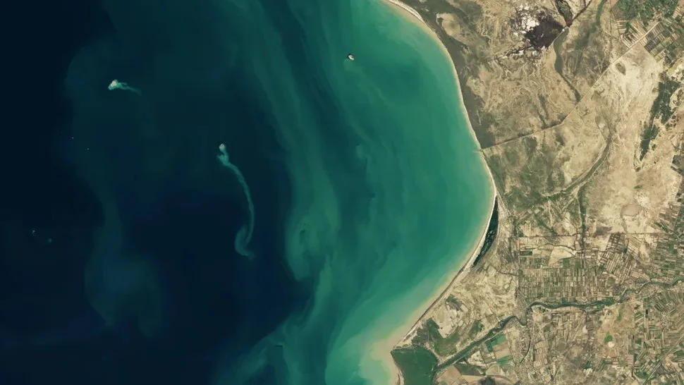 The Mystery of the Ghost Island: Appearing and Vanishing in the Caspian Sea