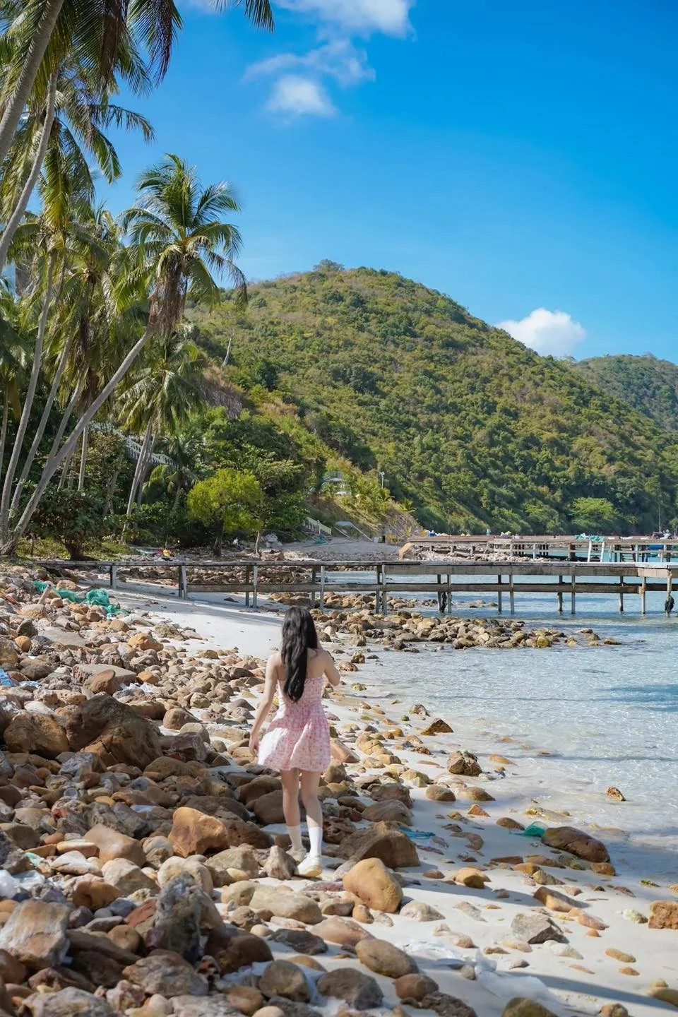 Authentic Fisherman Experience in Nam Du: Squid Catching and Net Pulling Adventures