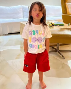 Ho Ngoc Ha’s Daughter Steals the Show with Adorable Street Style Looks - image 4