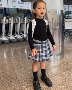 Ho Ngoc Ha’s Daughter Steals the Show with Adorable Street Style Looks - image 9