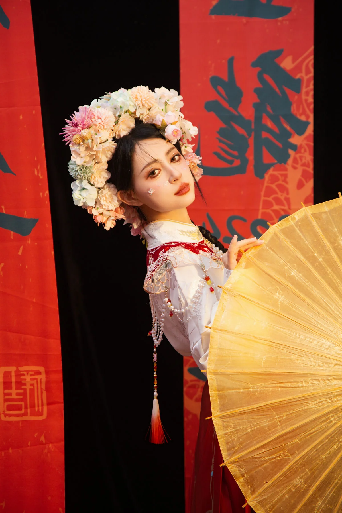 Modern Artistic Expressions in Art Language Vol.6417 Featuring Yi Xuan