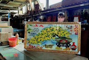 Traditional Glass Painting Craft of An Giang: A Cultural Heritage - image 14