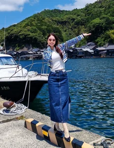 7 Trendy Autumn Fashion Styles Popularized by Vietnamese Celebrities - image 9