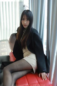 Modern Chic and Style: IESS SXJ No.1699 Featuring Mei Ko - image 55