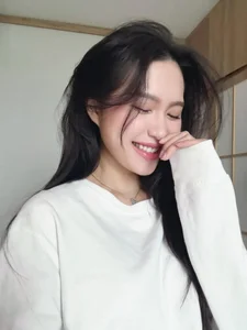 Doan Hai My Stuns with Ethereal Visuals Compared to Leading Korean Showbiz Icons - image 3