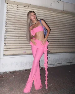 Three Bold Body-Baring Fashion Trends That Defined Vietnamese Celebrities in 2023 - image 1