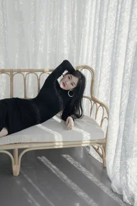 Art Language Vol.8145: Featuring the Stunning Chen Xin - image 1