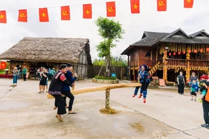 Exploring the Golden Season at Fansipan: The Enchanting May Village Festival - image 7