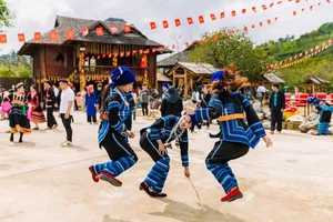Exploring the Golden Season at Fansipan: The Enchanting May Village Festival - image 1