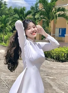 Ultimate 4K Ao Dai Gallery: Redefining Traditional Vietnamese Beauty - image 12