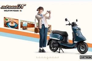 The 2025 Vespa Scooter: A Timeless Fashion Icon or a Smart Luxury Investment? - image 7