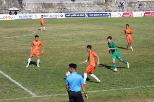 Quang Ngai FC Makes Strong Return with Thrilling Draw Against Lam Dong - image 1