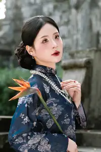 Elegant Traditional Ao Dai Beauty: Capturing Asian Grace in Golden Hour Light. - image 4
