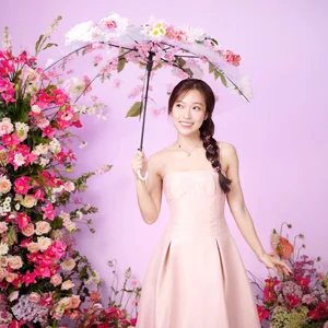 MC Khanh Vy: From Language Genius to Elegant Style Icon in New Photos - image 9
