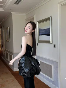 MC Khanh Vy: From Language Genius to Elegant Style Icon in New Photos - image 6