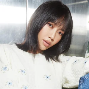 Stunning Comebacks and Surprises in Vietnam's Sisters Who Make Waves - image 3