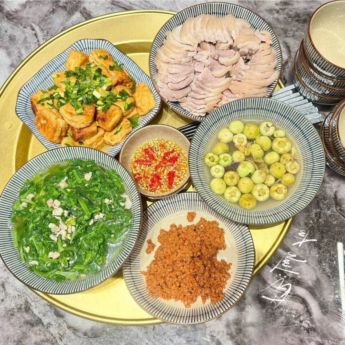 A 2-Week Guide to Easy, Nutritious, and Delicious Home-Cooked Meals