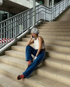 Vietnamese Celebrities Transform Metro Station into a Spectacular Fashion Catwalk - image 8