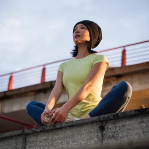 Essential Post-Run Stretching Guide: Importance and Effective Exercises for Fast Muscle Recovery - image 1