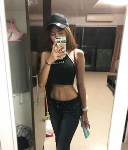 Nisa Khamarat: Exploring the Fitness and Fashion World of Thailand's Top Model - image 8