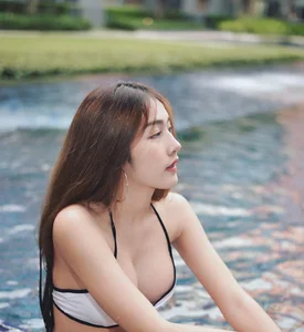 Nisa Khamarat: Exploring the Fitness and Fashion World of Thailand's Top Model - image 37