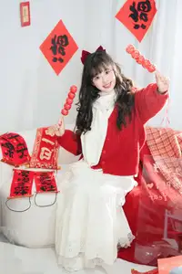 YiTuYu Vol.8524: Xia Yu Xiao Nian Embraces Lunar New Year in Radiant Red Sweater Style - image 22