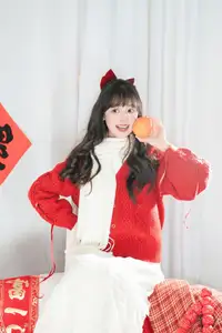 YiTuYu Vol.8524: Xia Yu Xiao Nian Embraces Lunar New Year in Radiant Red Sweater Style - image 15