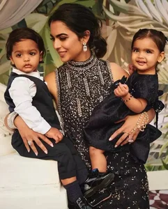 Meet the Heirs: The Accomplished Children of Billionaire Mukesh Ambani - image 1