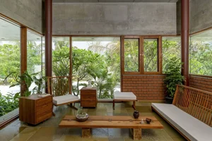 What is Biophilic Design? Real-World Homes Applying Natural Principles Successfully - image 1