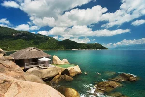 Top 10 Luxury Resorts in Vietnam: Asia's Premier Destinations - image 5