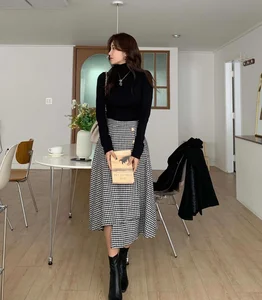 10 Stylish Ways to Wear A-Line Skirts: The Ultimate Flattering Fashion Guide - image 1