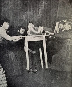 The Enigmatic Woman Claiming to Communicate with the Afterlife - image 4