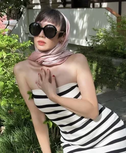 Ageless Elegance: Doan Van Hau’s Mother-in-Law Stuns in Viral Maternity Photo Session - image 3
