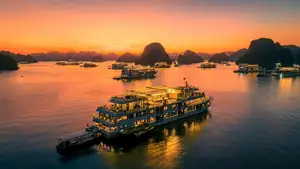 Vietnam Travel: Ha Long Bay Sunset Cruise, Experience the Beautiful Season - image 3