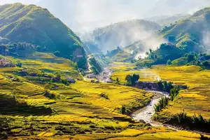 Vietnam Travel: Ha Long Bay Sunset Cruise, Experience the Beautiful Season - image 2