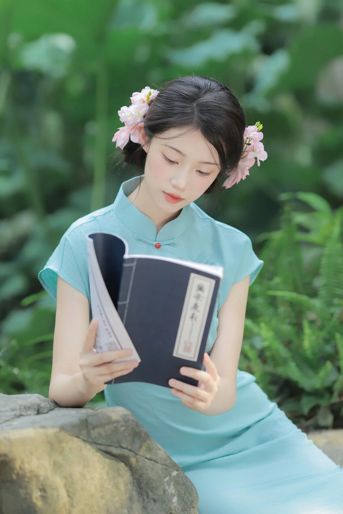 YiTuYu Art Language Vol.10155: Yi Kou Shao Mai Elegant Portrait Gallery