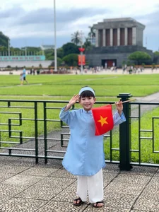 The Talented Child Star of Lang Trong Pho: A Rising Korean-Style Heartthrob - image 9