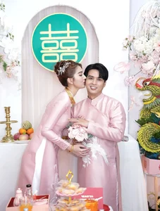 Unforgettable Moments from 2023: The Most Iconic Vietnamese Celebrity Weddings - image 10