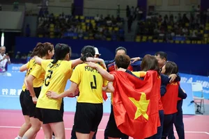 Breathtaking Moments of Vietnam Women's Sepak Takraw Gold Win at ASIAD 19 - image 5