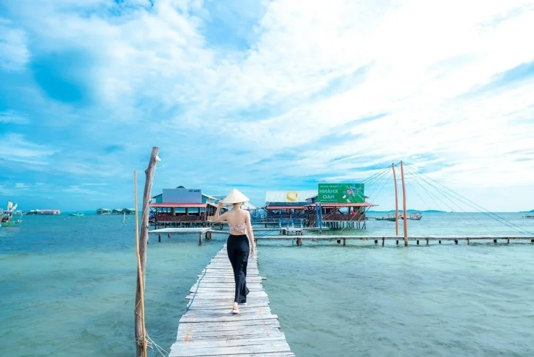 Expert Travel Recommendations for Cooling Off This July