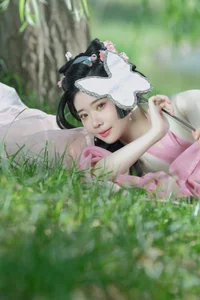 Exploring the Visual Elegance of YiTuYu Art Language Vol.4877 Model 641 - image 9