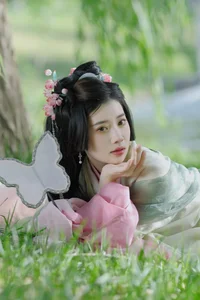 Exploring the Visual Elegance of YiTuYu Art Language Vol.4877 Model 641 - image 14