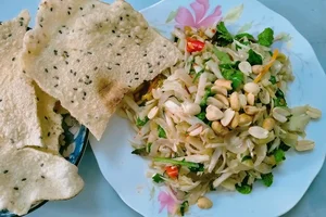 Discover the 12 Best Local Dishes in Da Nang: A Culinary Guide to Vietnam’s Coastal Flavors - image 2