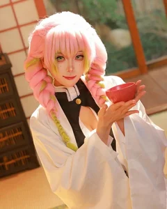 111+ Best Mitsuri Kanroji Cosplay: The Beautiful Love Hashira - image 31