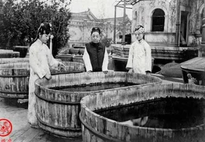 Unveiling the Real Faces of Emperor Guangxu’s Concubines: Rare Historical Gallery of the Qing Dynasty - image 4