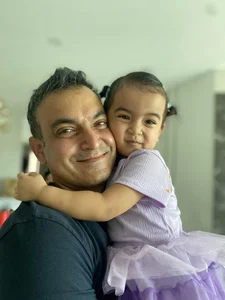 Vo Ha Tram’s 2-Year-Old Daughter Speaks Three Languages, Surprising Fans with the Third - image 2