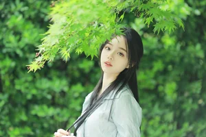 YiTuYu Art Language Vol.6802: Capturing the Timeless Beauty of Shi Yuan - image 1